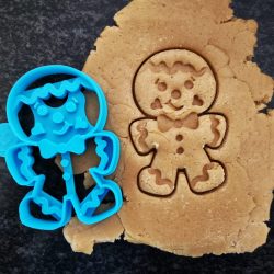 Pretty-Gingerbread-Man-Cookie-Cutter