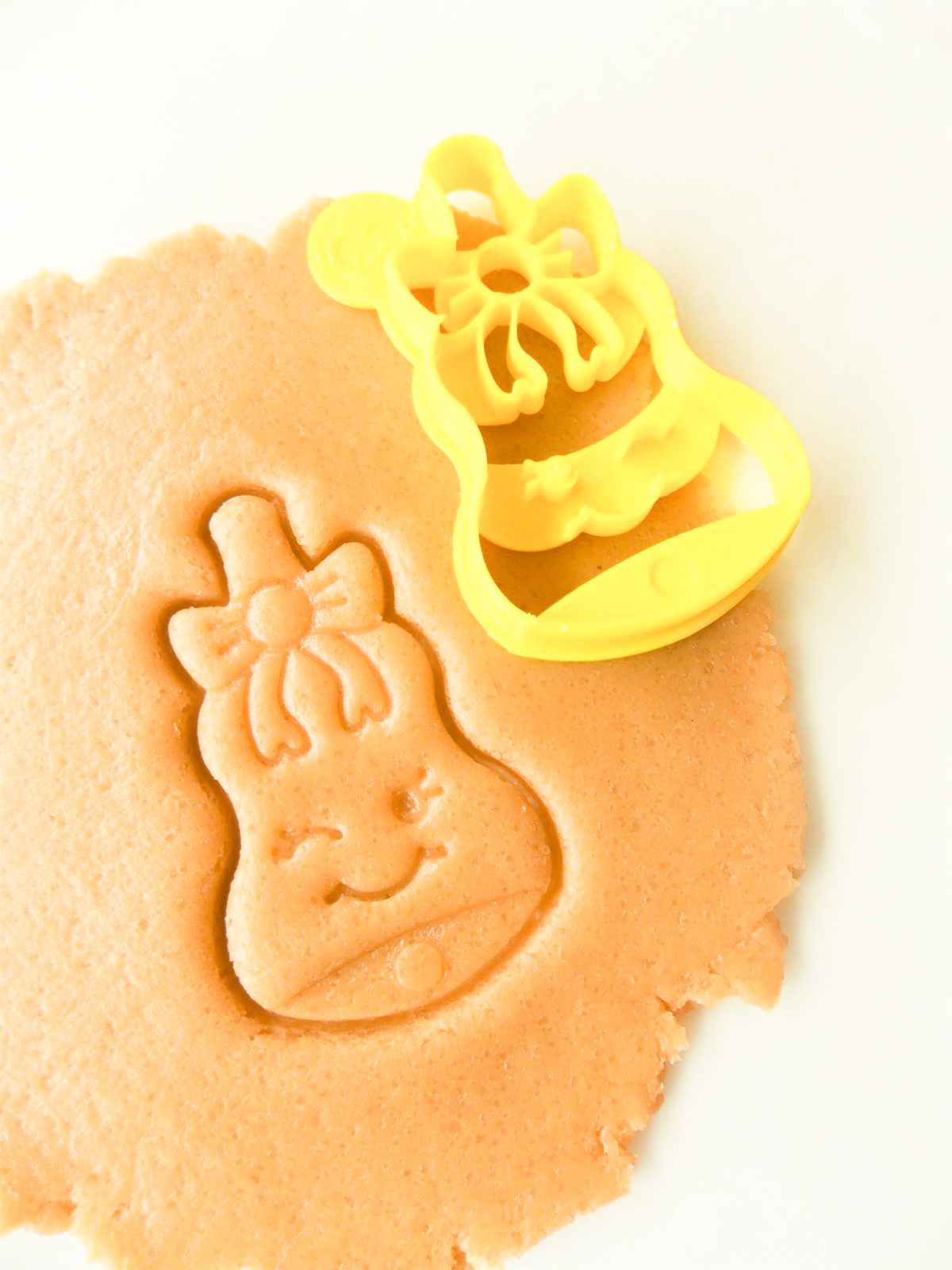 Bell With Bow Cookie Cutter