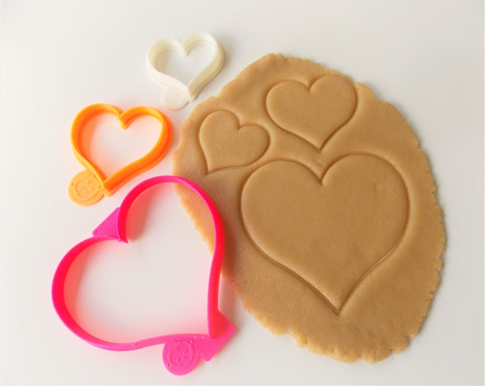 small heart cookie cutter