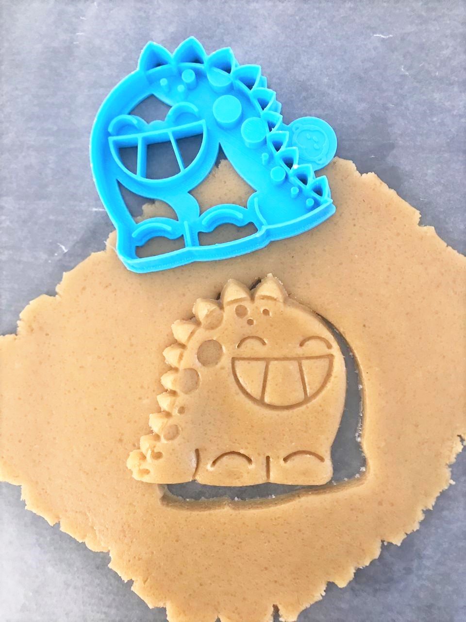 stegosaurus cookie cutter