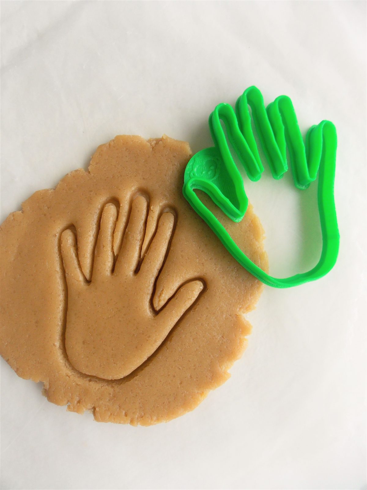 Hand Cookie Cutter Outline