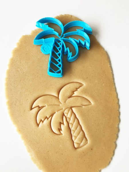 Straight Palm Tree Cookie Cutter