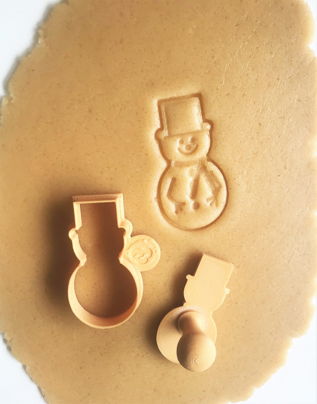 Snowman With Hat Mini Cookie Cutter