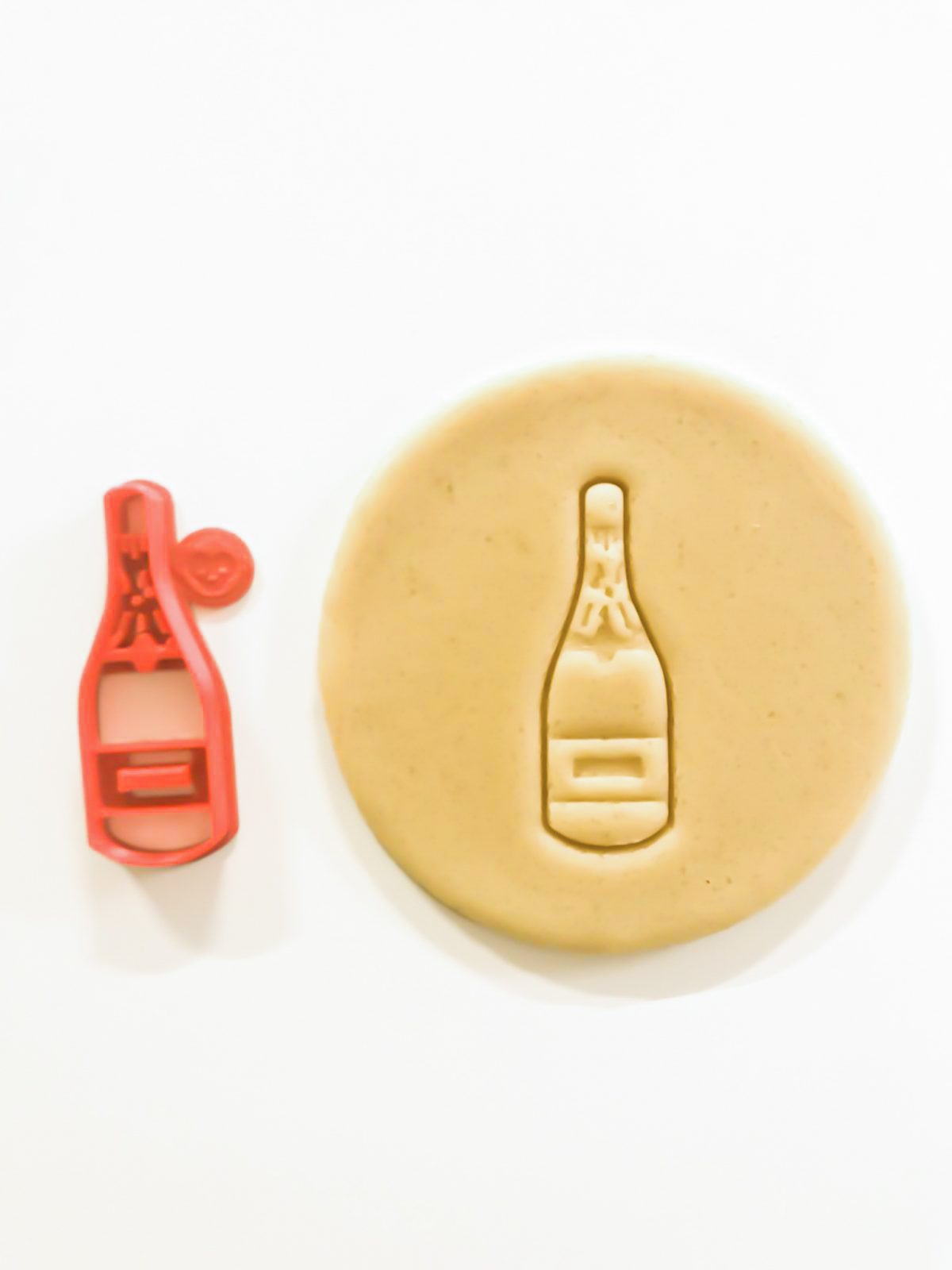 Champagne-Bottle-Cookie-Cutter