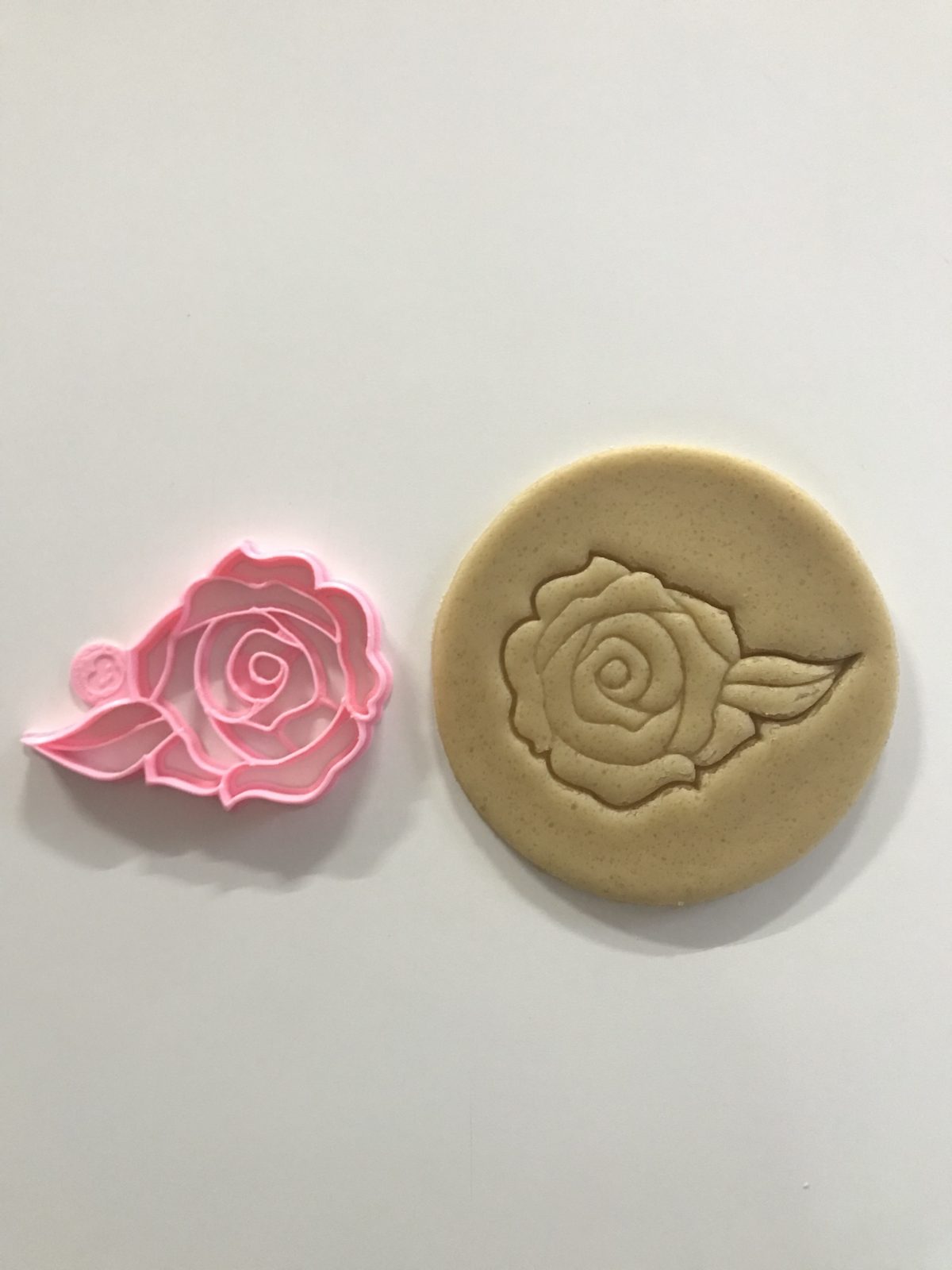 Rose With Leaf Cookie Cutter