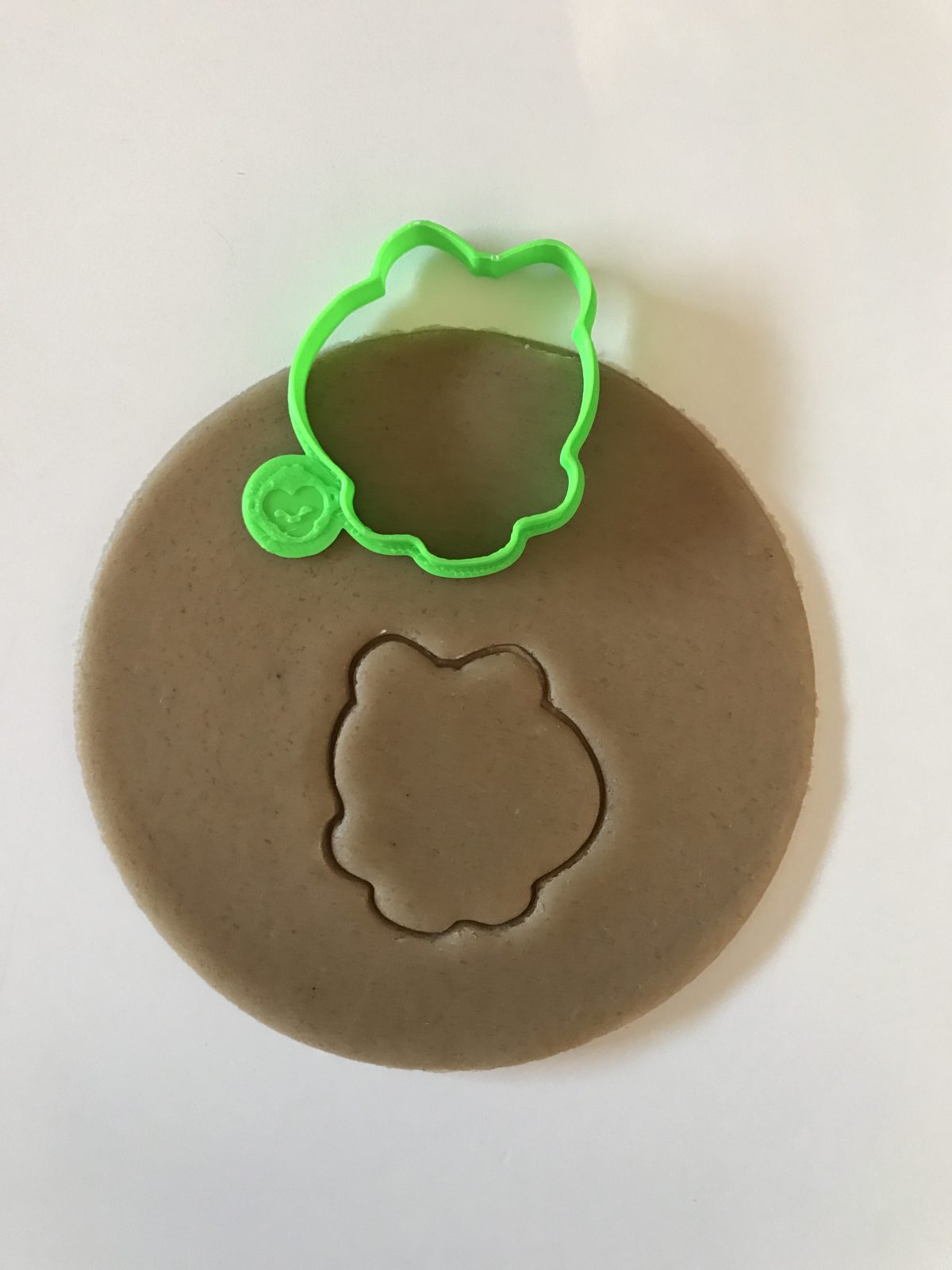 Skull With Bow Mini Cookie Cutter