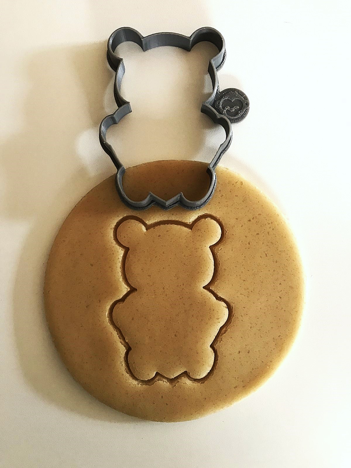 Bear with Heart Outline