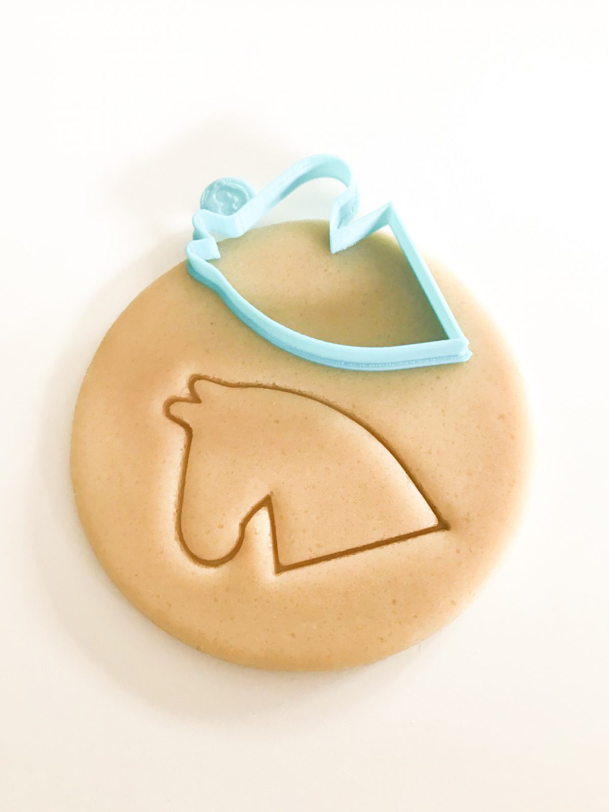 Horse-Head-Outline-Cookie-Cutter