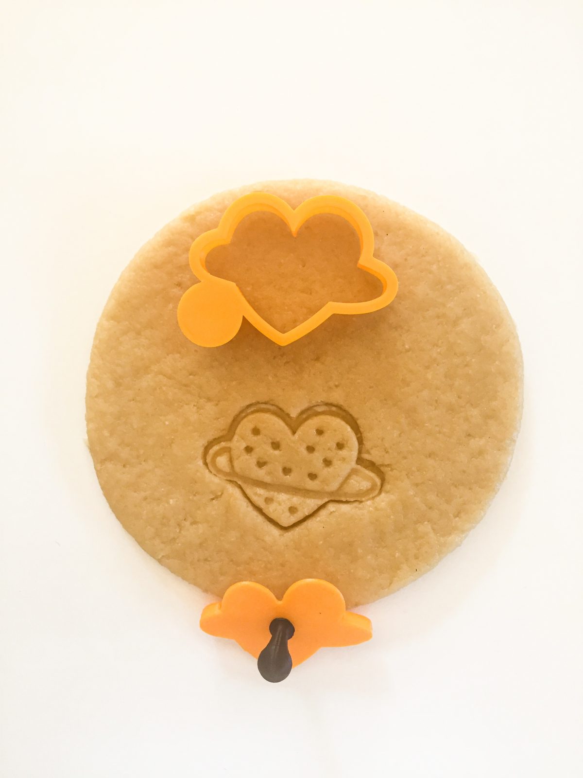 Saturn Heart Mini Two Part Cookie Cutter