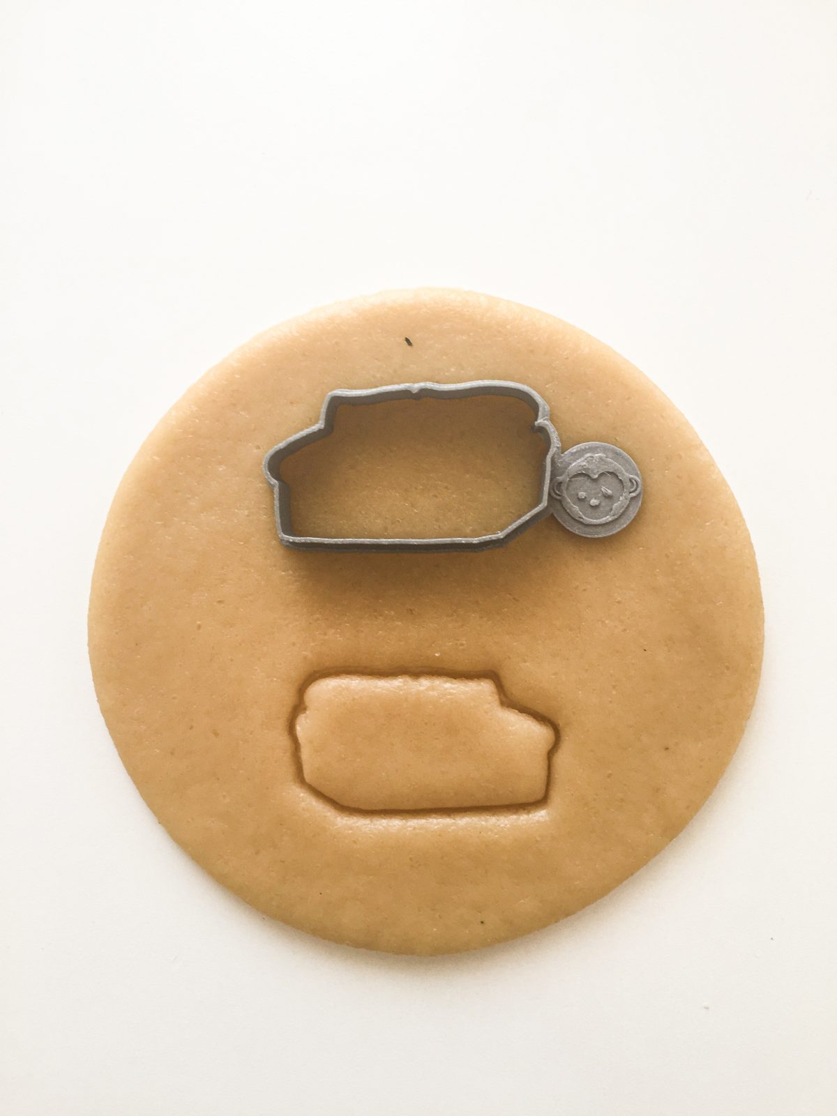Couch Mini Outline Cookie Cutter