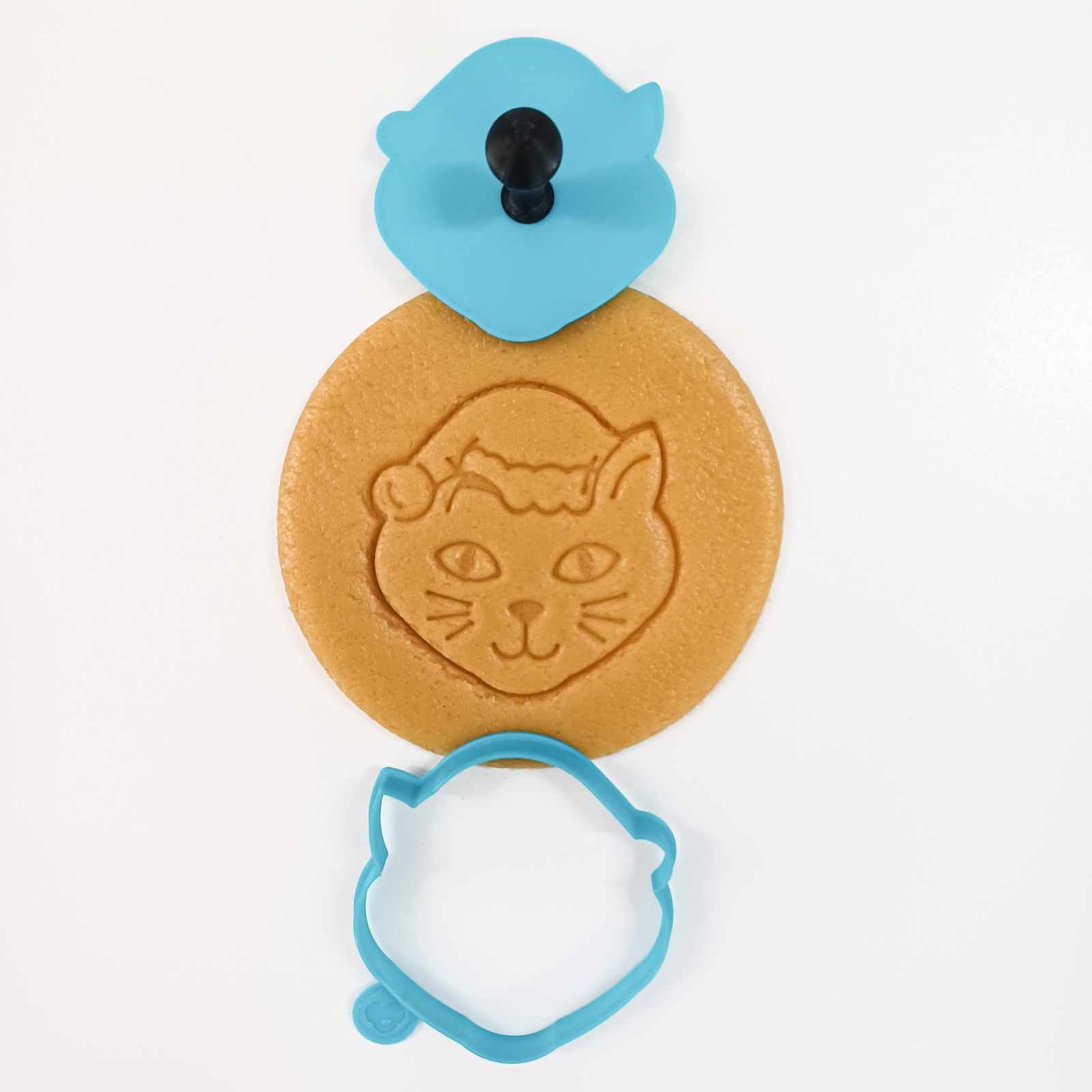 Tucked Ear Christmas Cat Cookie Cutter