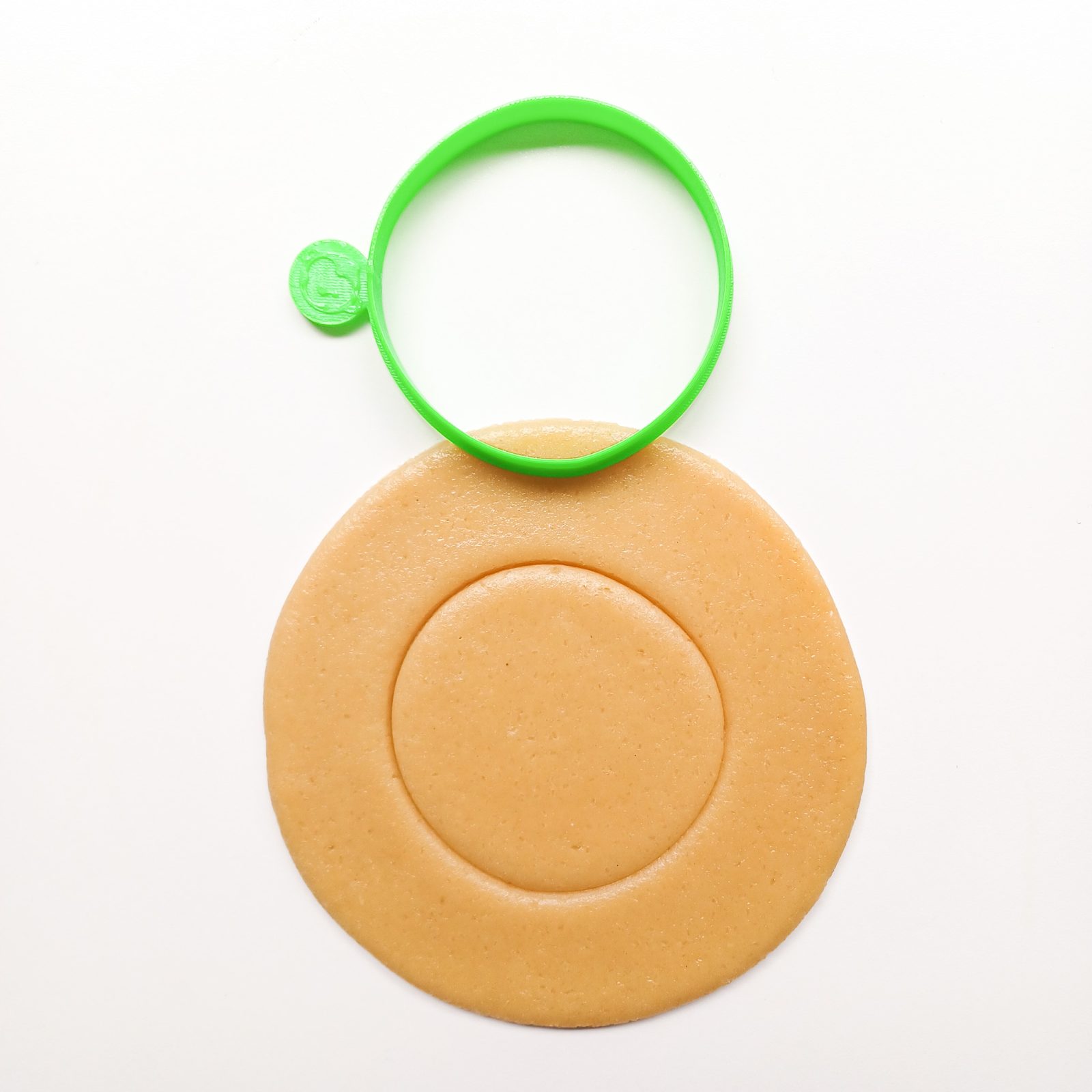 Cucumber Slice Outline Cookie Cutter