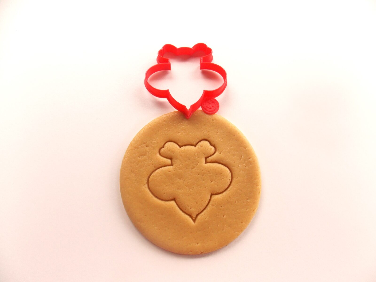 Valentines Bumblebee Outline Cookie Cutter