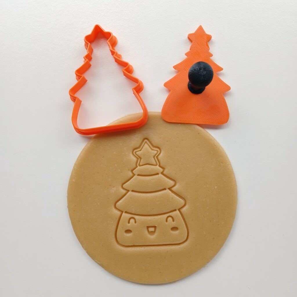 Happy Xmas Tree Character 2PCC