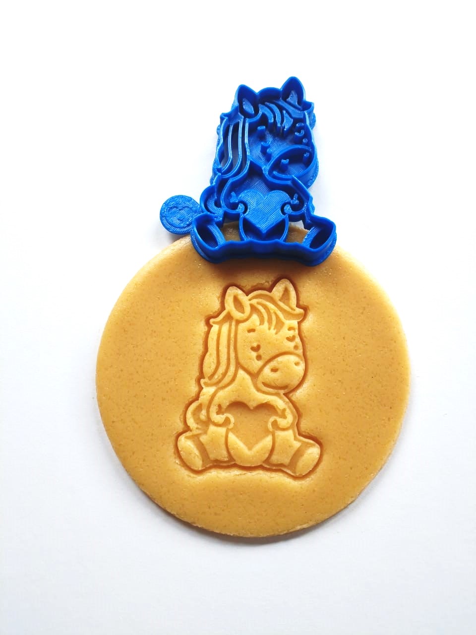 Horse With A Heart Stamp And Cut Cookie Cutter