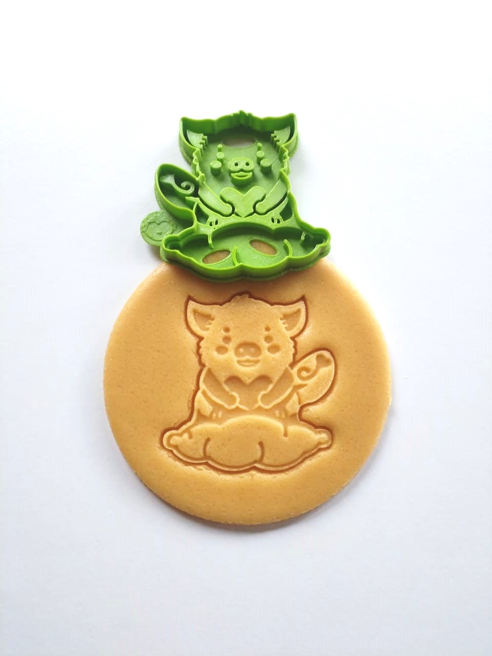 Cute Pig Holding Heart, Cookie Cutter